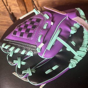 Dick’s Sporting Goods Baseball Kids Glove Purple Little League